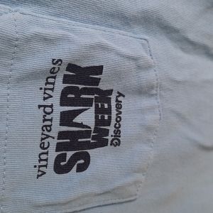 Vineyard Vines, Sharkey week T Shirt, Size M (12-14)